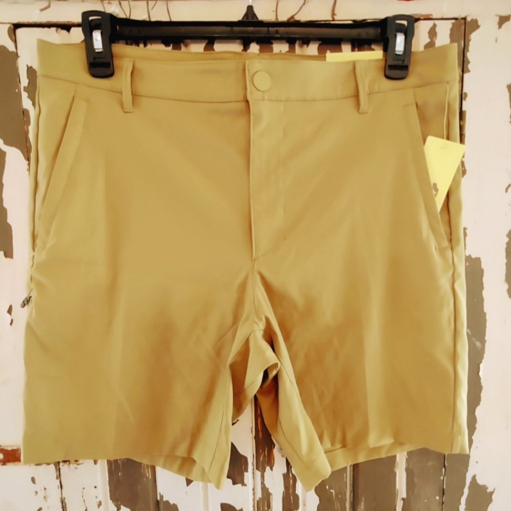 ALL IN MOTION CARGO GOLF SHORTS 36 IN OLIVE NWT $28